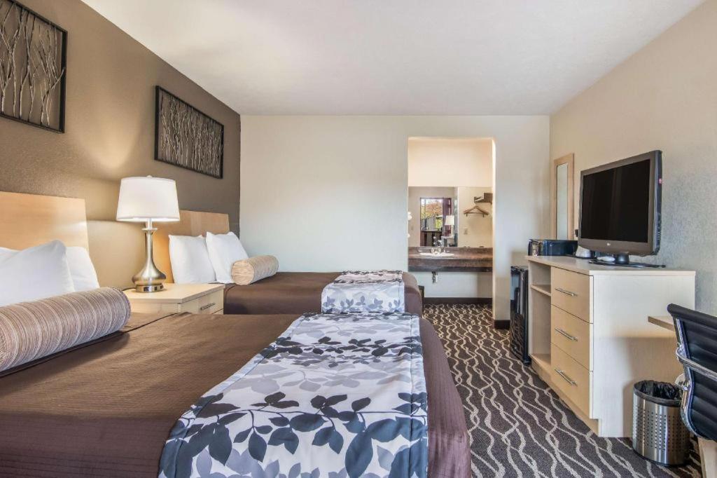 Americas Best Value Inn Эллайнс Экстерьер фото