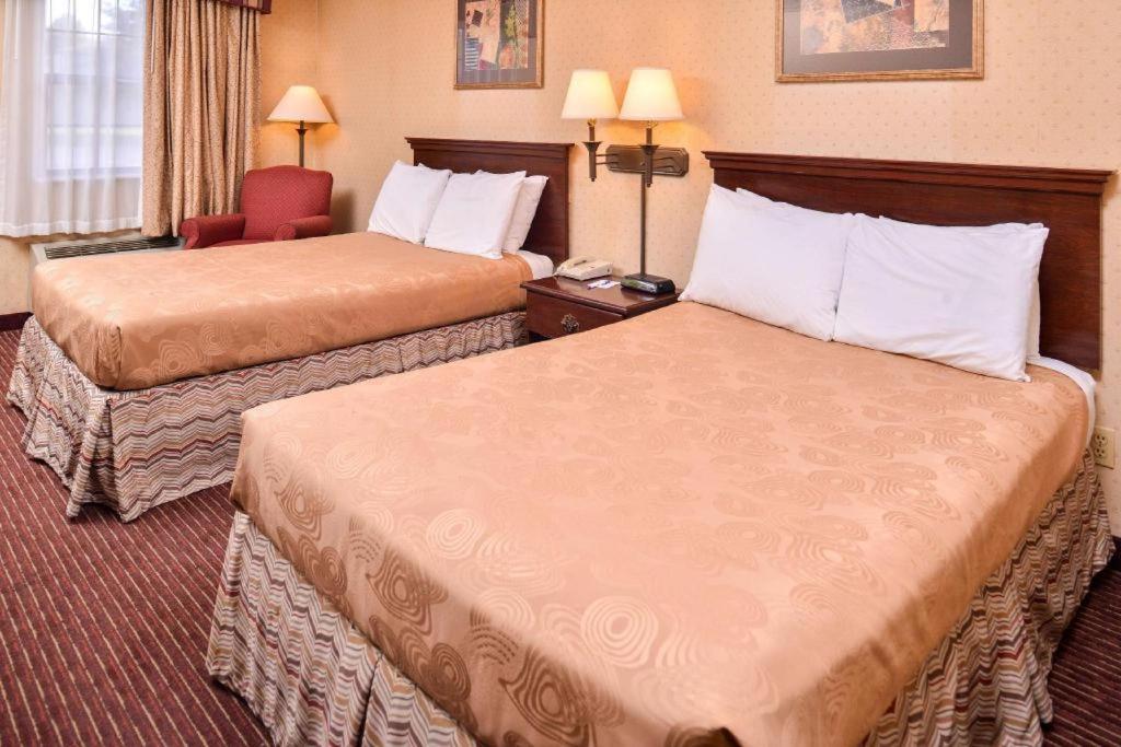 Americas Best Value Inn Эллайнс Экстерьер фото