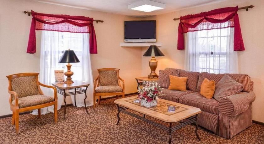 Americas Best Value Inn Эллайнс Экстерьер фото
