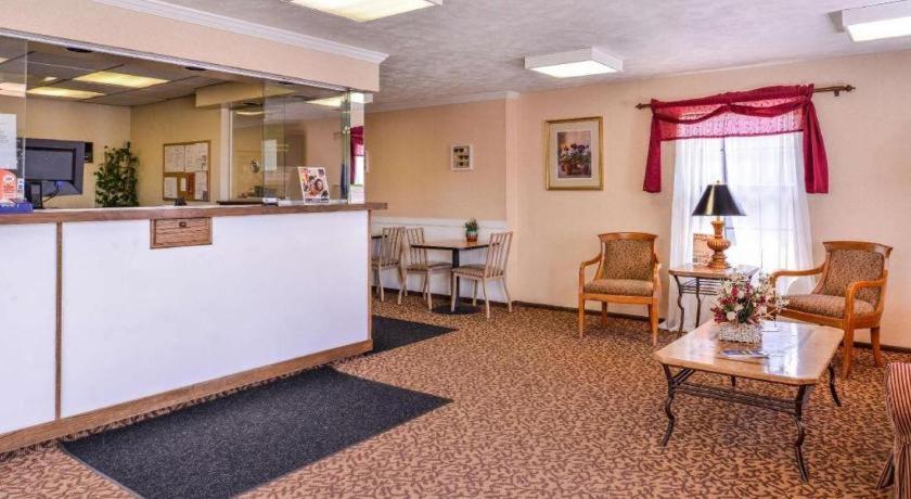 Americas Best Value Inn Эллайнс Экстерьер фото